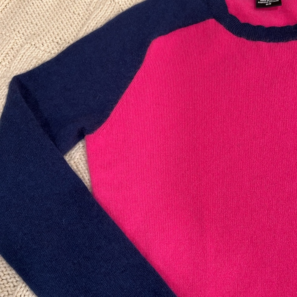 Cashmere sweater - Picture 12 of 12